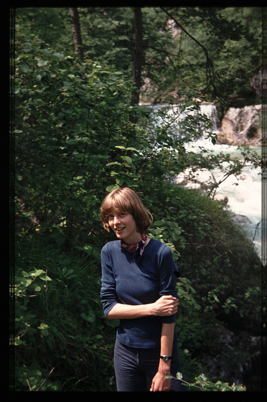 18.Tscheppaschlucht jul 1978 Marion.JPG